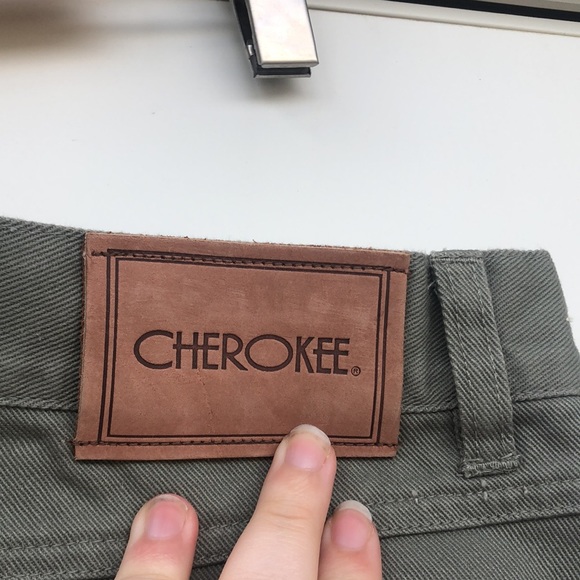 Cherokee Grey Mom Shorts - Picture 5 of 6